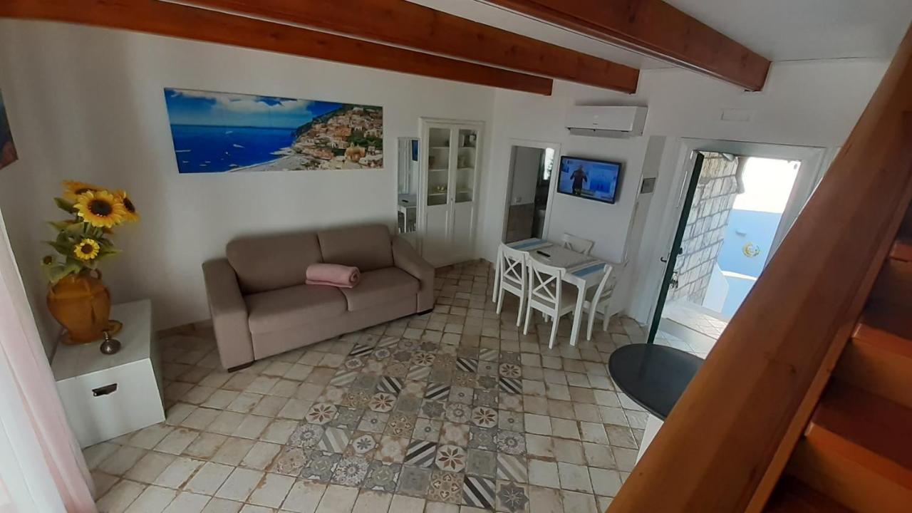 Il Quadrifoglio Villa มัสซาลูเบรนเซ ภายนอก รูปภาพ